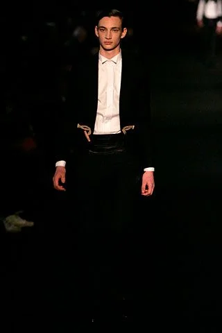 Look 9